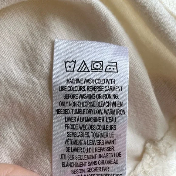 •Hatley• Little Blue House Women's Red Bear Pajama Top - Size Medium - Picture 9 of 9